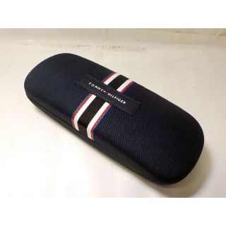 トミーヒルフィガー(TOMMY HILFIGER)のTOMMY HILFIGER　デニム生地の洒落たハードメガネケース(サングラス/メガネ)