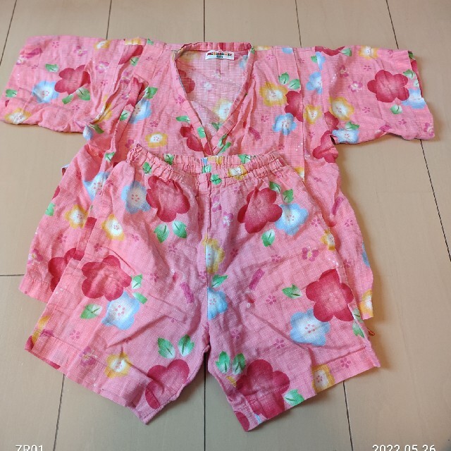 ミキハウス甚平　100サイズ キッズ/ベビー/マタニティのキッズ服女の子用(90cm~)(甚平/浴衣)の商品写真