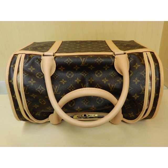 ポケット LOUIS VUITTON - ルイヴィトン サックシャン40 ペット ポケット LOUIS VUITTON - ルイヴィトン サックシャン40 ペット