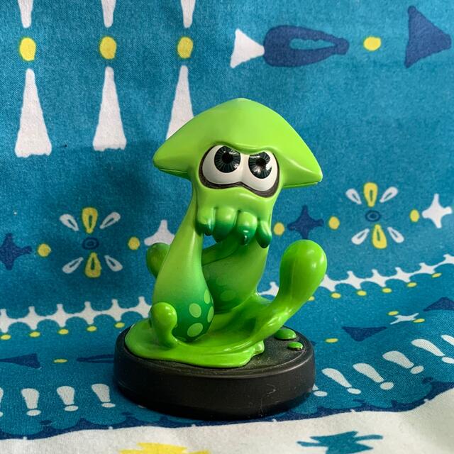 任天堂(ニンテンドウ)の任天堂☆amiibo☆スプラトゥーン☆グリーン エンタメ/ホビーのフィギュア(ゲームキャラクター)の商品写真