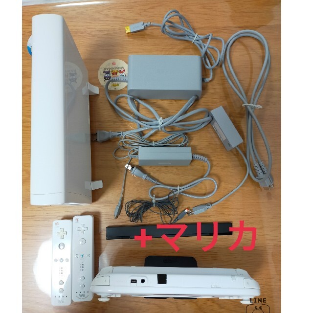 Wii U(ウィーユー)のyappie様専用　Wii U　本体セット　マリオカート8 エンタメ/ホビーのゲームソフト/ゲーム機本体(家庭用ゲーム機本体)の商品写真
