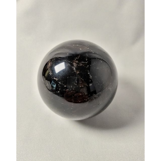 モリオン丸玉　黒水晶　チベット産　魔除け　天然石　鉱物　68mm