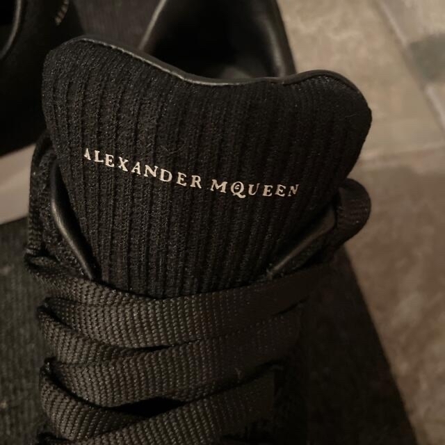 Alexander McQueen(アレキサンダーマックイーン)のアレキサンダーマックイーン スニーカー レディースの靴/シューズ(スニーカー)の商品写真