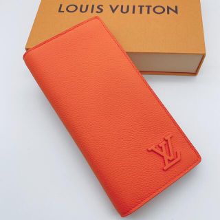 ルイヴィトン(LOUIS VUITTON)の未使用級　ルイヴィトン　アエログラム　レザー　オレンジ　ブラザ　M81153(長財布)