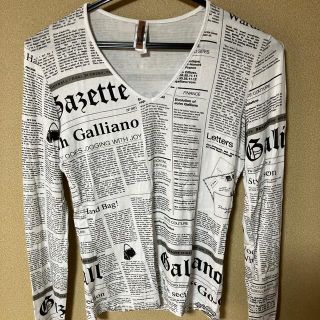 John Galliano News paperレディースロンTシャツ