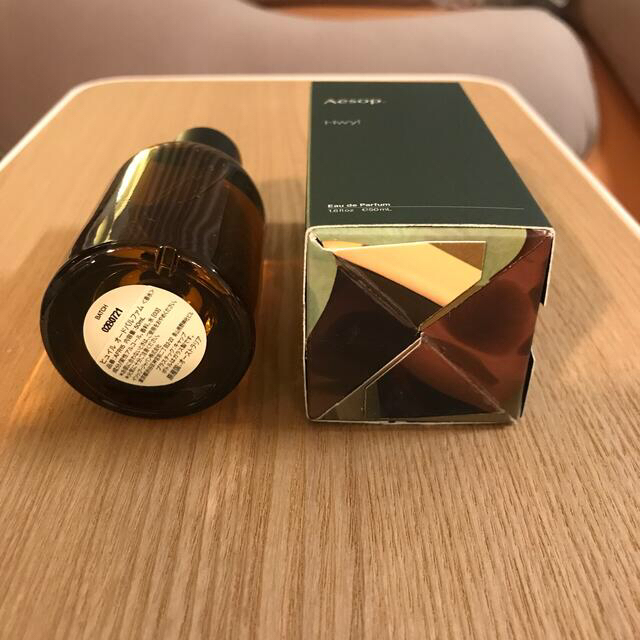 Aesop(イソップ)のイソップ　aesop ヒュイル コスメ/美容の香水(ユニセックス)の商品写真