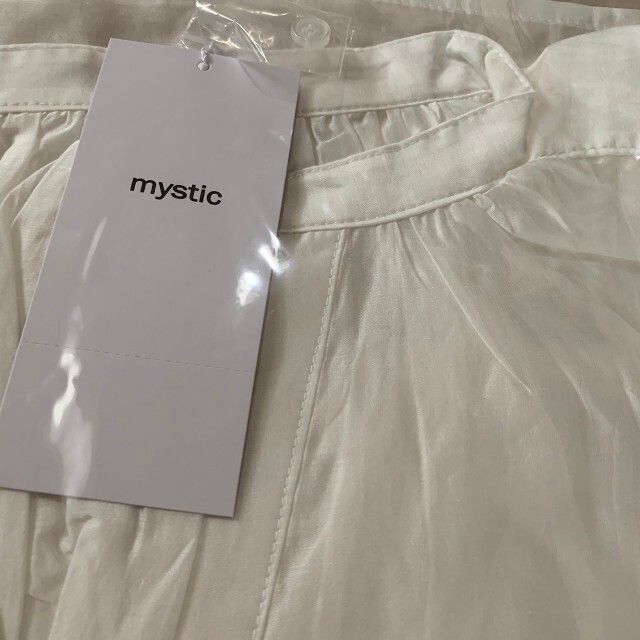 mystic(ミスティック)の新品 mystic シアーシャツ オフホワイト レディースのトップス(シャツ/ブラウス(長袖/七分))の商品写真