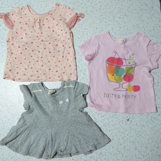 子ども服　女のコ　Tシャツ　80サイズ(Ｔシャツ)