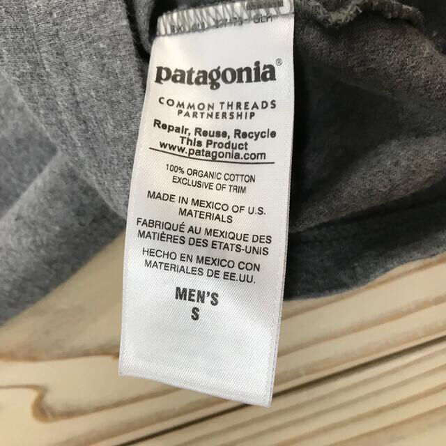 patagonia(パタゴニア)の【お値下げ】パタゴニア オーガニックコットン　ロゴT / レギュラーS メンズのトップス(Tシャツ/カットソー(半袖/袖なし))の商品写真