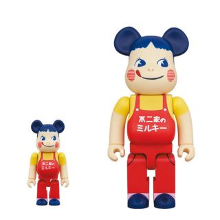 ベアブリック(BE@RBRICK)のBE@RBRICK ホーロー看板 ペコちゃん 100％ & 400％(キャラクターグッズ)