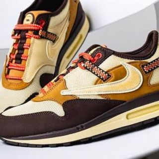 Travis Scott × Nike Air Max 1 ナイキ トラヴィス(スニーカー)