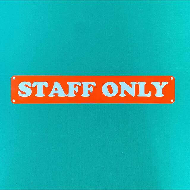 激安 文字だけ STAFF ONLYステッカーシール