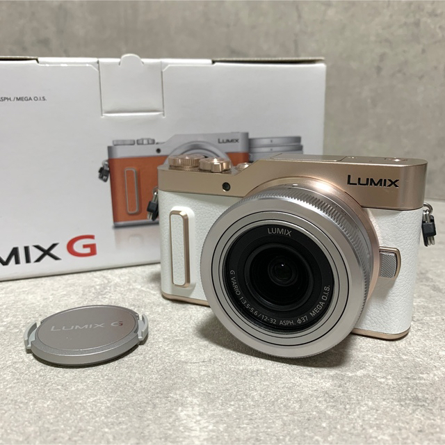 Panasonic LUMIX DC-GF10W-W