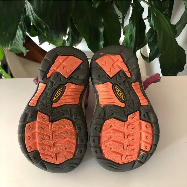 KEEN(キーン)のKEEN US5 12.5cm 美品です キッズ/ベビー/マタニティのベビー靴/シューズ(~14cm)(サンダル)の商品写真