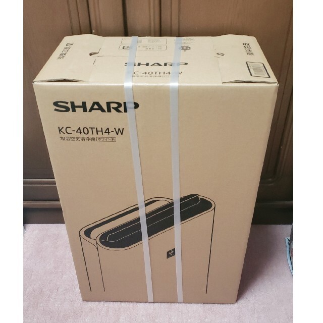 SHARP(シャープ)の新品未使用 シャープ プラズマクラスター　加湿空気清浄機 KC-40TH4-W スマホ/家電/カメラの生活家電(空気清浄器)の商品写真