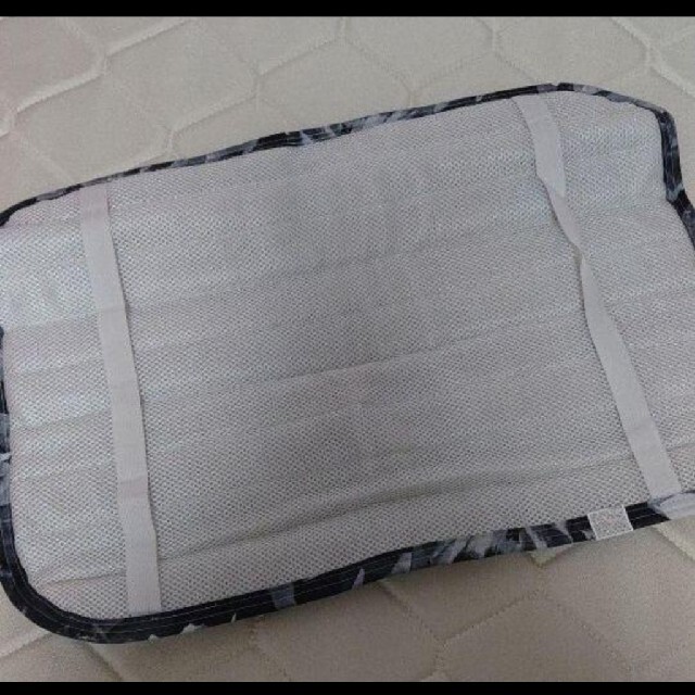 DAlLlC枕パッド インテリア/住まい/日用品の寝具(枕)の商品写真