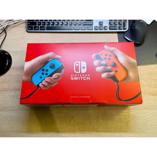 ニンテンドウ(任天堂)のNintendo Switch 本体 (ニンテンドースイッチ) Joy-Con(家庭用ゲーム機本体)