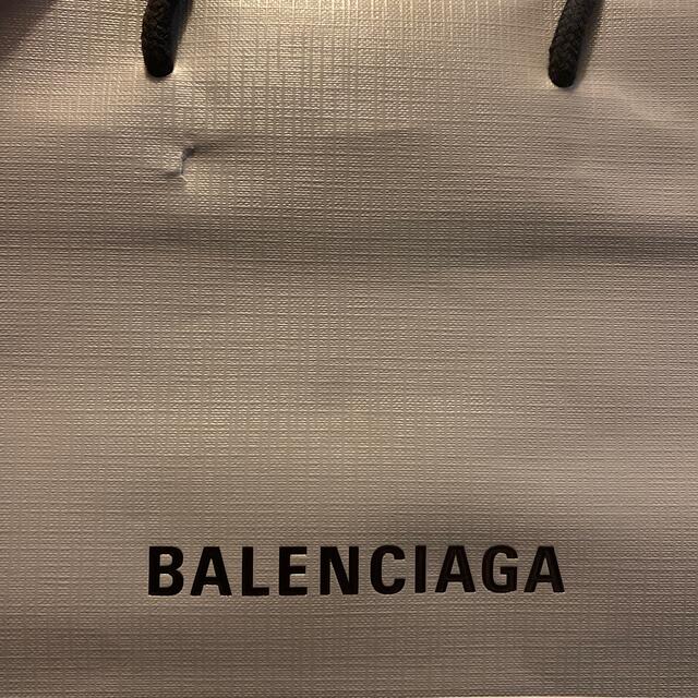 Balenciaga(バレンシアガ)のBALENCIAGA ショッパー　紙袋 レディースのバッグ(ショップ袋)の商品写真