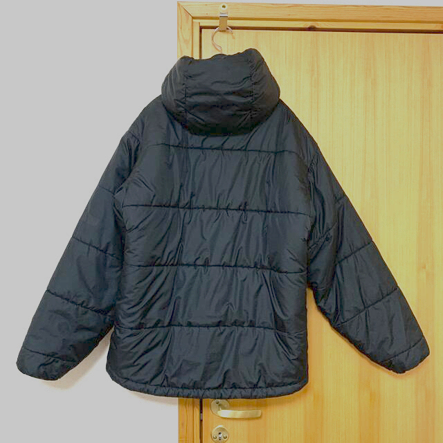 patagonia(パタゴニア)のパタゴニア ダスパーカ 2001年製 Ｍサイズ ブラック×ネイビー メンズのジャケット/アウター(ダウンジャケット)の商品写真