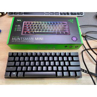 レイザー(Razer)のRazer HUNTSMAN MINI US 配列 紫軸(PC周辺機器)