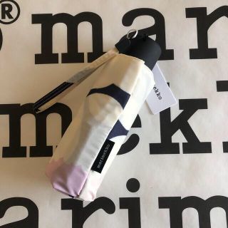 マリメッコ(marimekko)のmarimekko フィンエアー　折りたたみがさ(傘)