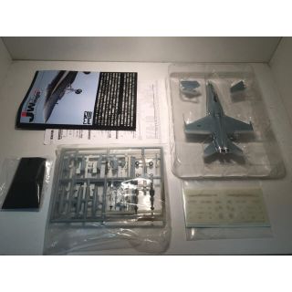 VMFA-212 F/A-18C ホーネット ランサーズ 2008' 1/144(模型/プラモデル)