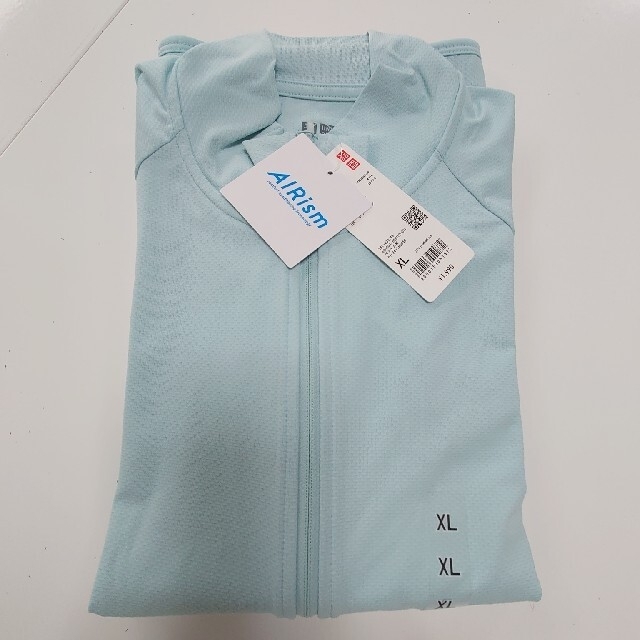 UNIQLO(ユニクロ)のユニクロ　エアリズム メッシュジャケット　(ライトブルー) レディースのトップス(Tシャツ(半袖/袖なし))の商品写真