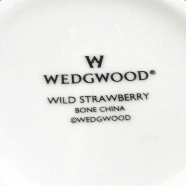 WEDGWOOD(ウェッジウッド)のウェッジウッド 小物新品同様  花瓶/花柄 レディースのファッション小物(その他)の商品写真