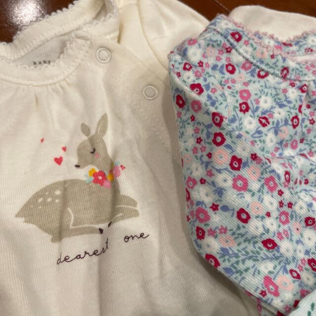 babyGAP(ベビーギャップ)のbaby gap ロンパース ボディースーツ　up to 7lbs ４枚セット キッズ/ベビー/マタニティのベビー服(~85cm)(ロンパース)の商品写真