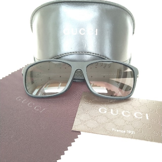 Gucci(グッチ)のGucciサングラス1060 メンズのファッション小物(サングラス/メガネ)の商品写真