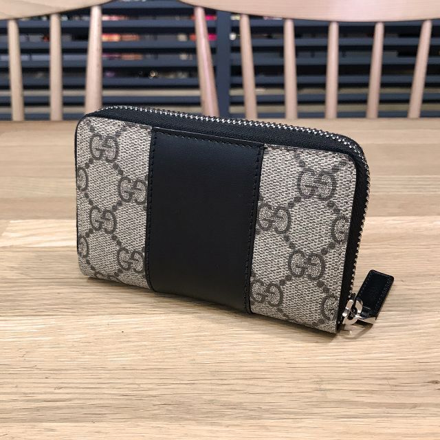 Gucci(グッチ)の新品同様 グッチ GGスプリーム ラウンドファスナー コインケース 小銭入れ メンズのファッション小物(コインケース/小銭入れ)の商品写真