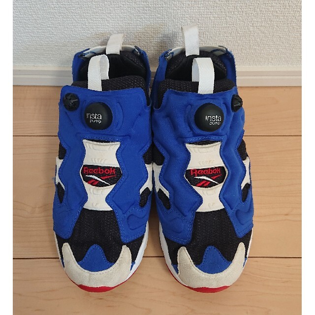 Reebok(リーボック)の24.5 良品 Reebok CLASSIC INSTAPUMP FURY OG レディースの靴/シューズ(スニーカー)の商品写真