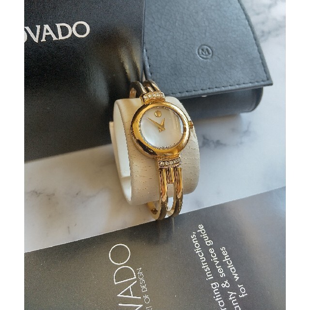 MOVADO(モバード)のモバード腕時計 ハーモニー 10Pダイヤモンド 白蝶貝 レディースクォーツ レディースのファッション小物(腕時計)の商品写真
