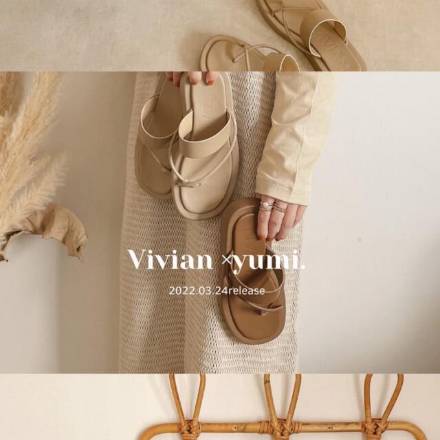 VIVIAN COLLECTION×yumi.  クロストングサンダル レディースの靴/シューズ(サンダル)の商品写真