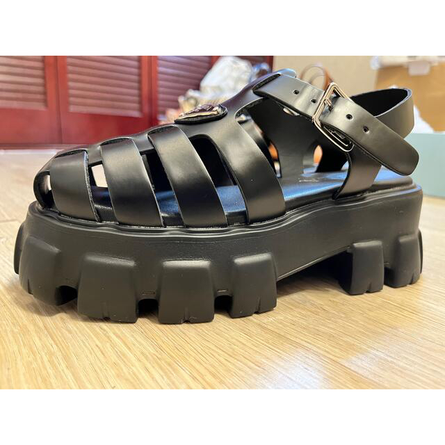 10%クーポン PRADA プラダ ウェッジソール 夏 サンダル 厚底 24センチ
