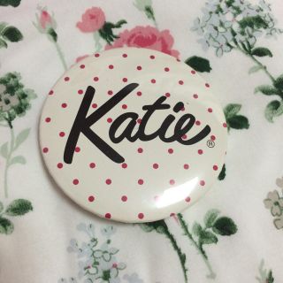 ケイティー(Katie)の缶バッチ(その他)