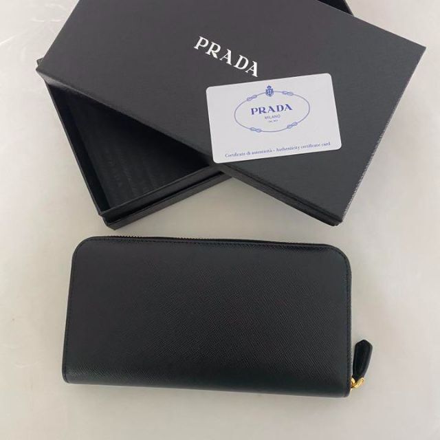 PRADA(プラダ)のプラダ 財布 PRADA 長財布 ブラック 黒 レディースのファッション小物(財布)の商品写真