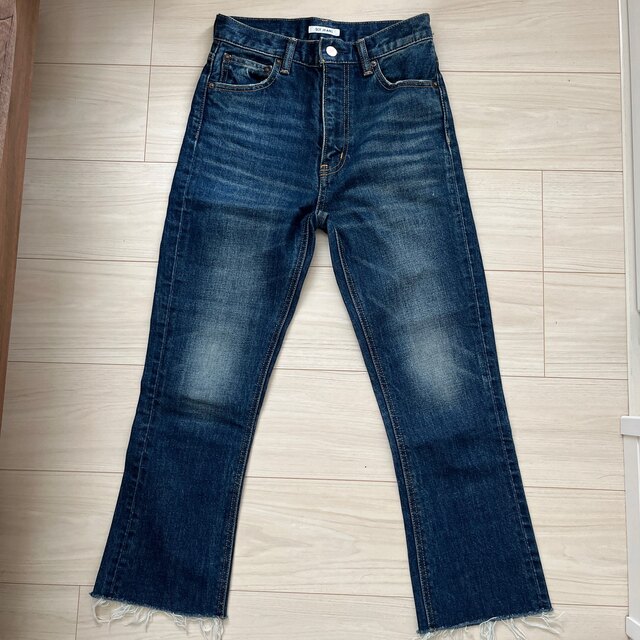 SLY(スライ)の【SLY】ERIC STRAGHT FLARE DENIM  23インチ レディースのパンツ(デニム/ジーンズ)の商品写真