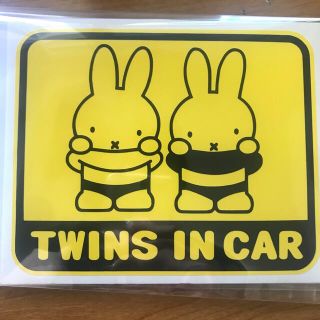 【美品】カーステッカー　車　双子用　TWINS(車外アクセサリ)