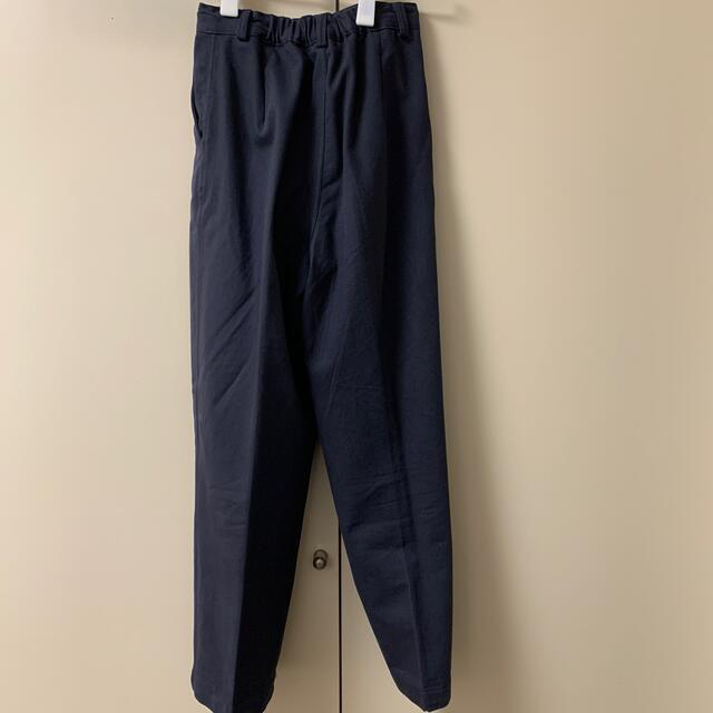 natiam high waist tuck chino 〈navy〉 レディースのパンツ(チノパン)の商品写真