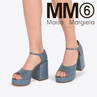 エムエムシックス(MM6)のMM6 MAISON MARGIELA パテント プラットフォーム サンダル(サンダル)