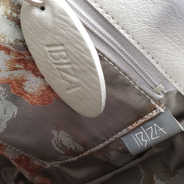 イビザ IBIZA ☆ レザー メタルデザイン ハンドバッグ 日本製 グレー