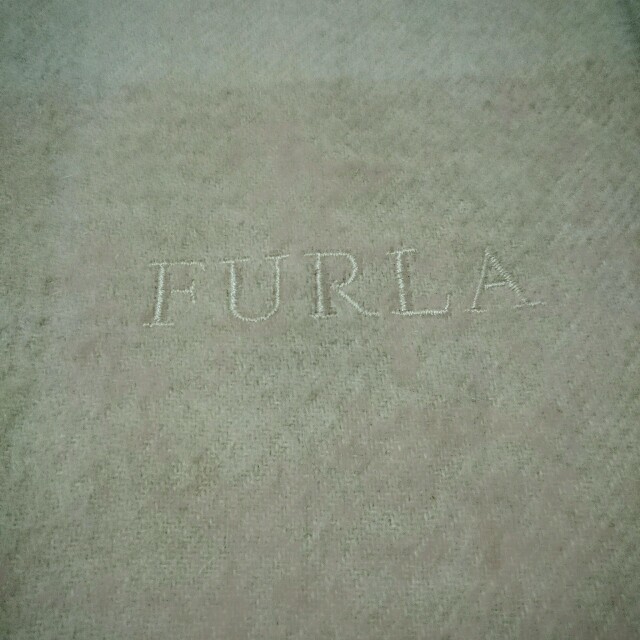 Furla(フルラ)のkanachano0115様専用 FURLA カシミヤストール ハンドメイドのファッション小物(マフラー/ストール)の商品写真