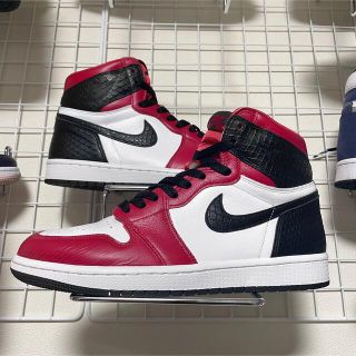 ナイキ(NIKE)の【激レア】NIKE AIR JORDAN1 HIGH OG "SnakeRed"(スニーカー)