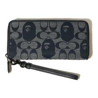 アベイシングエイプ(A BATHING APE)のA BATHING APE × COACH Phone Wallet (長財布)