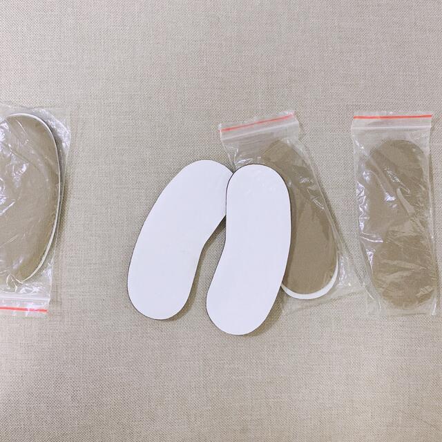 かかとパット　クッション コスメ/美容のボディケア(フットケア)の商品写真