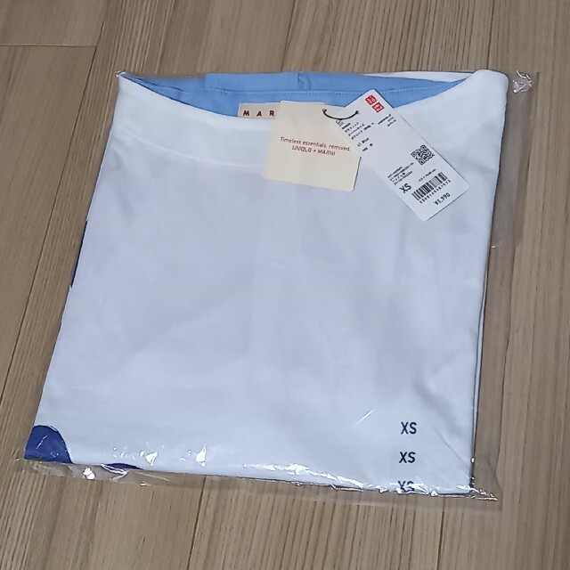 UNIQLO(ユニクロ)のユニクロ ✕ MARNI　グラフィックオーバーサイズボクシーT(半袖)　XS レディースのトップス(Tシャツ(半袖/袖なし))の商品写真