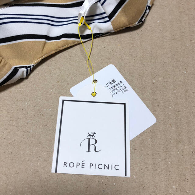 Rope' Picnic(ロペピクニック)の新品未使用　ロペピクニック　ブラウス レディースのトップス(シャツ/ブラウス(半袖/袖なし))の商品写真