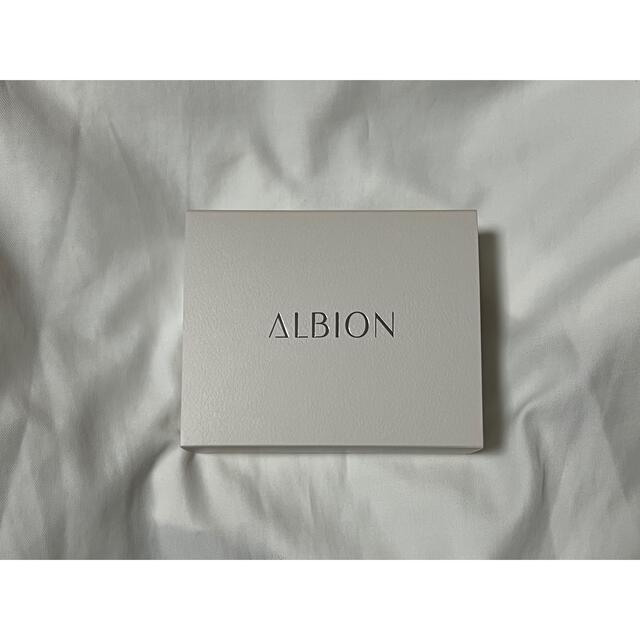 ALBION(アルビオン)のALBION 三つ折財布 箱付き レディースのファッション小物(財布)の商品写真