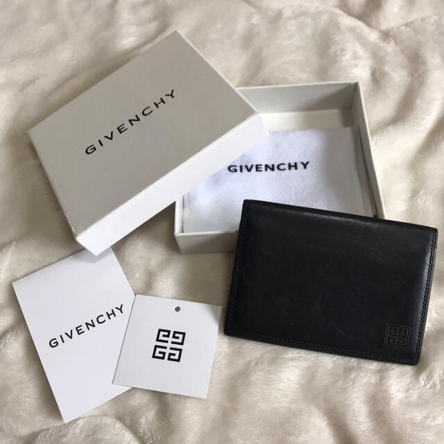 GIVENCHY(ジバンシィ)のGIVENCHY パスケース 名刺入れ ブラック レザー コンパクト ロゴ入り メンズのファッション小物(名刺入れ/定期入れ)の商品写真